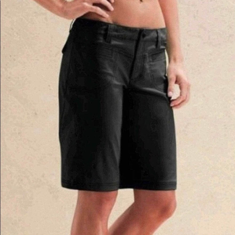 Athleta Dipper Bermuda Outdoor Casual Hiking Nylon Spandex Shorts 8 Medium